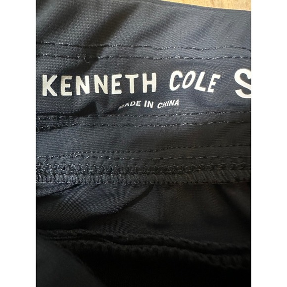 Kenneth Cole Men's Active Performance Short Lightweight Stretch Navy Size Small - Picture 4 of 7